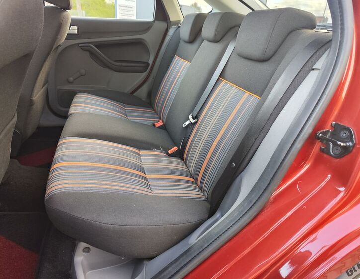 Ford Focus 11