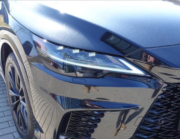 Lexus RX 500h 42