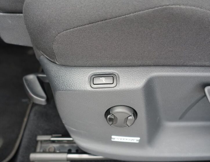 Volkswagen Touran 28