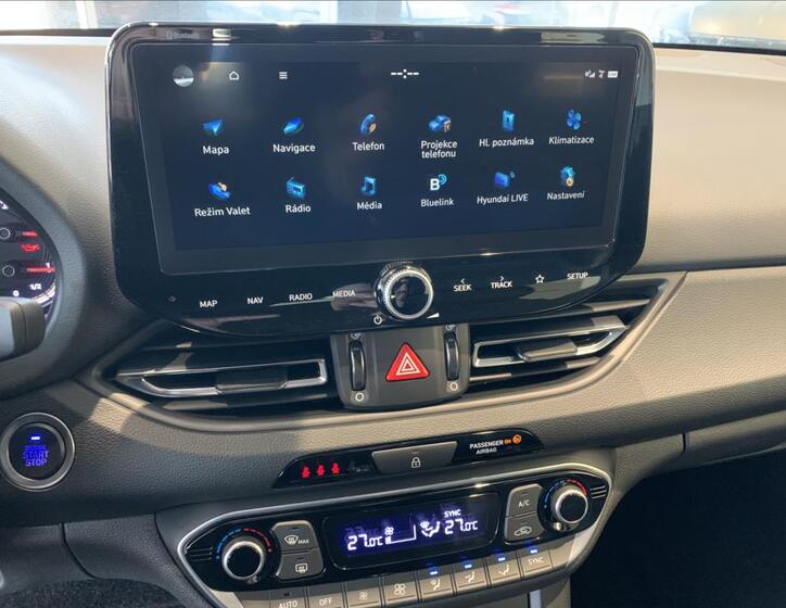 Hyundai i30 38