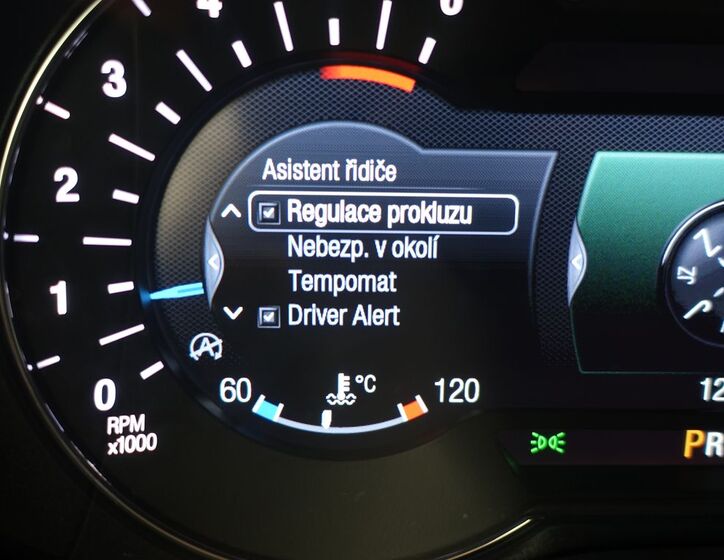 Ford Mondeo 12
