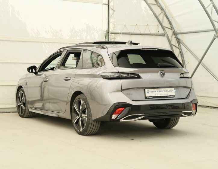 Peugeot 308 8