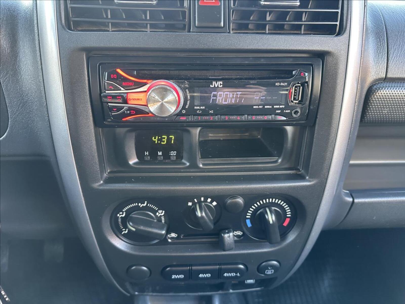 Suzuki Jimny 16