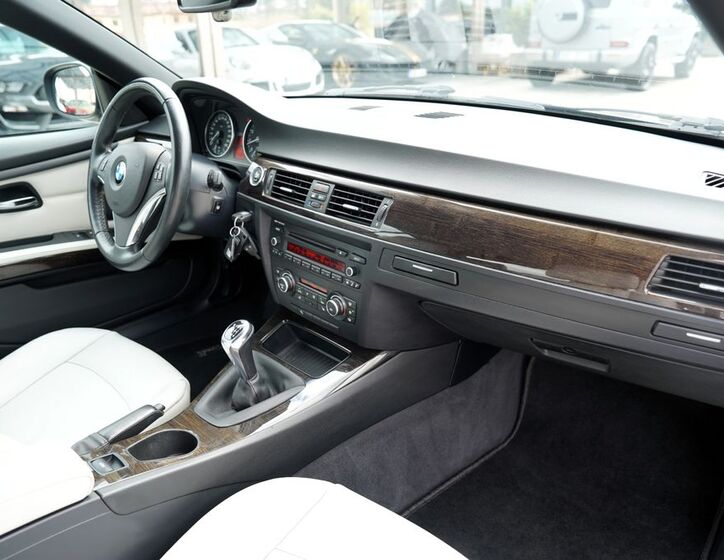 BMW Řada 3 30