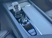 Volvo XC60 8