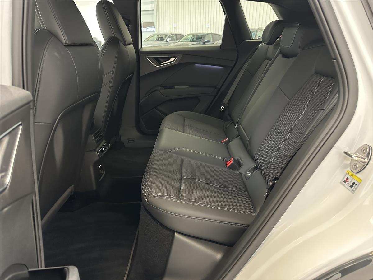 Audi Q4