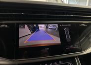 Audi Q8 11