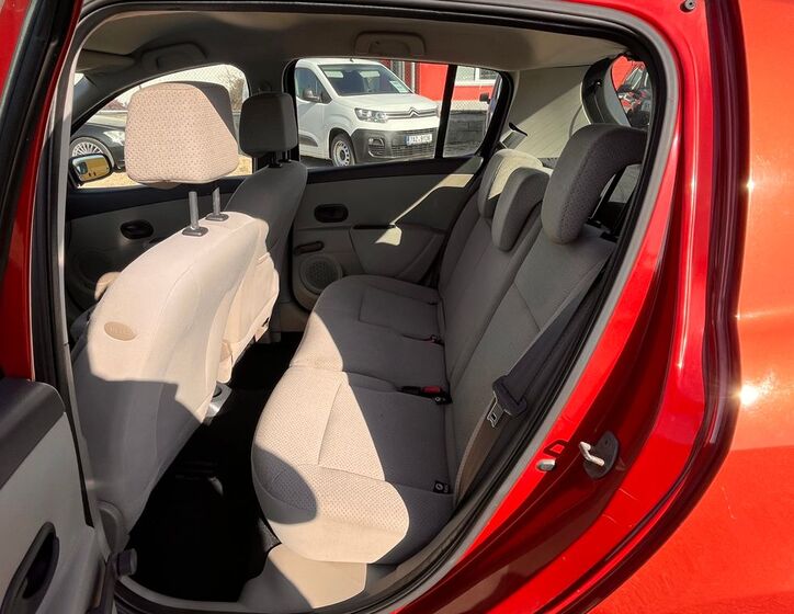 Renault Clio 15