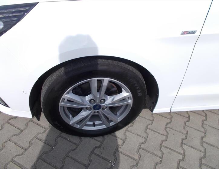 Ford Galaxy 6