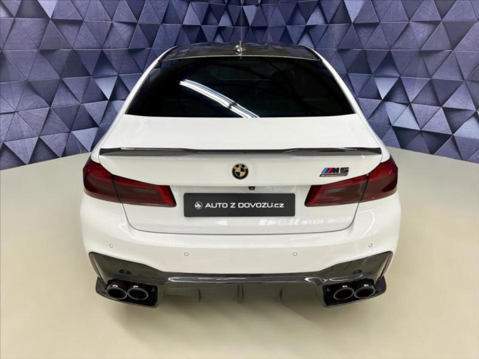 BMW M5 6