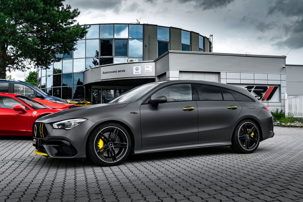 Mercedes-Benz CLA