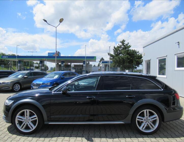 Audi A6 Allroad 2