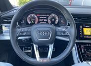 Audi Q7 20