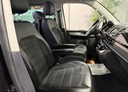 Volkswagen Multivan 25