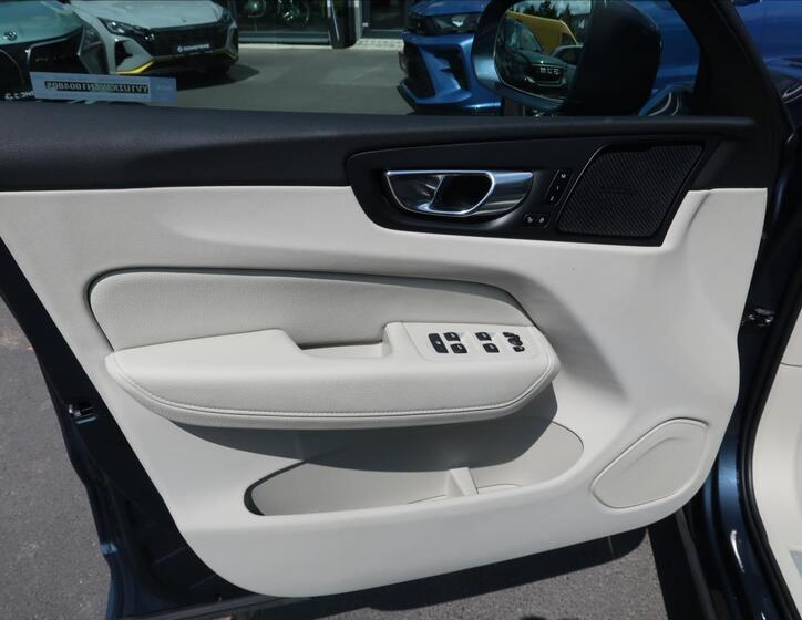 Volvo XC60 22