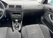 Volkswagen Golf 36