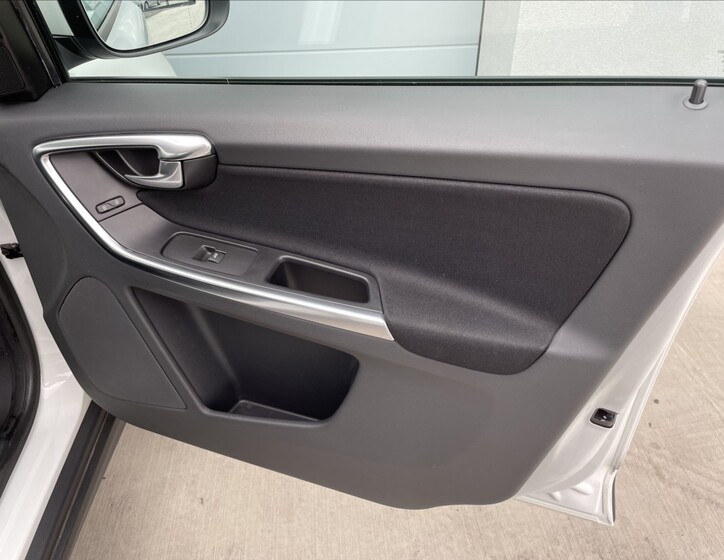 Volvo XC60 19