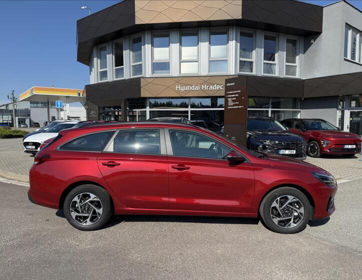 Hyundai i30 10