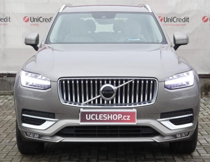 Volvo XC90 2