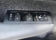 Volvo XC40 16