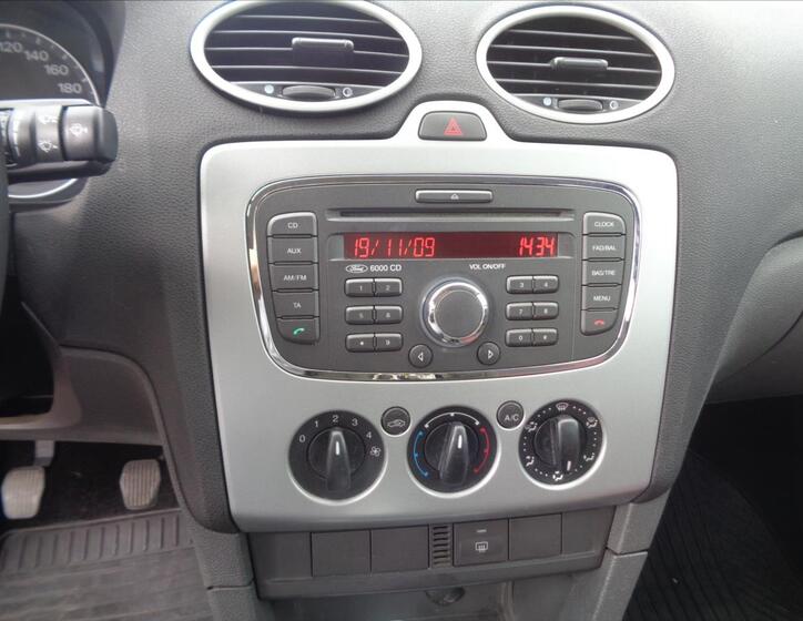 Ford Focus 13
