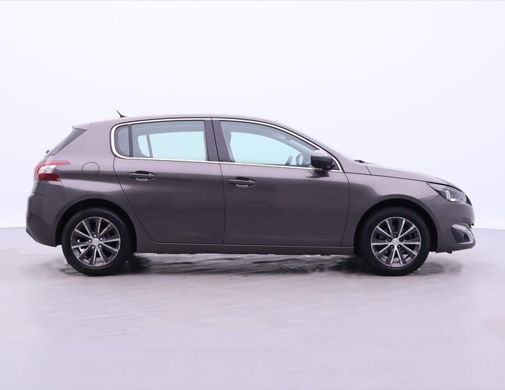 Peugeot 308 8