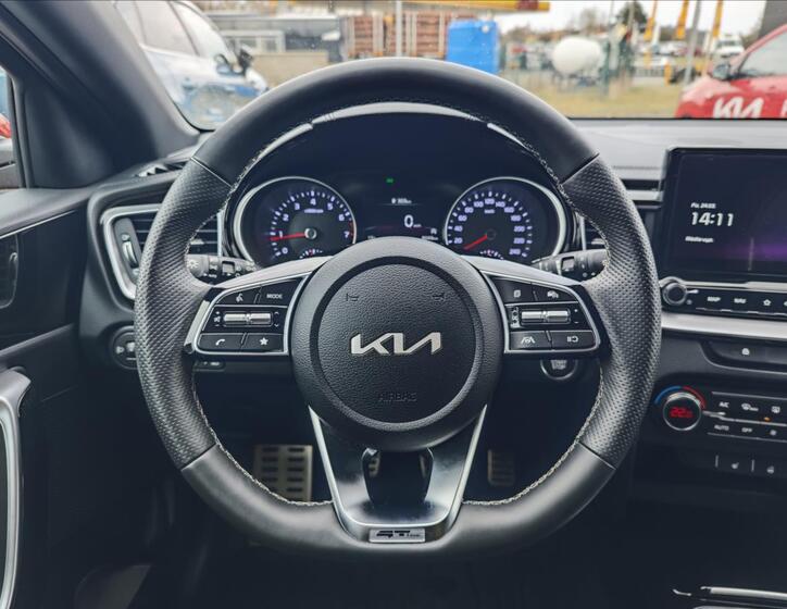 KIA ProCeed 17