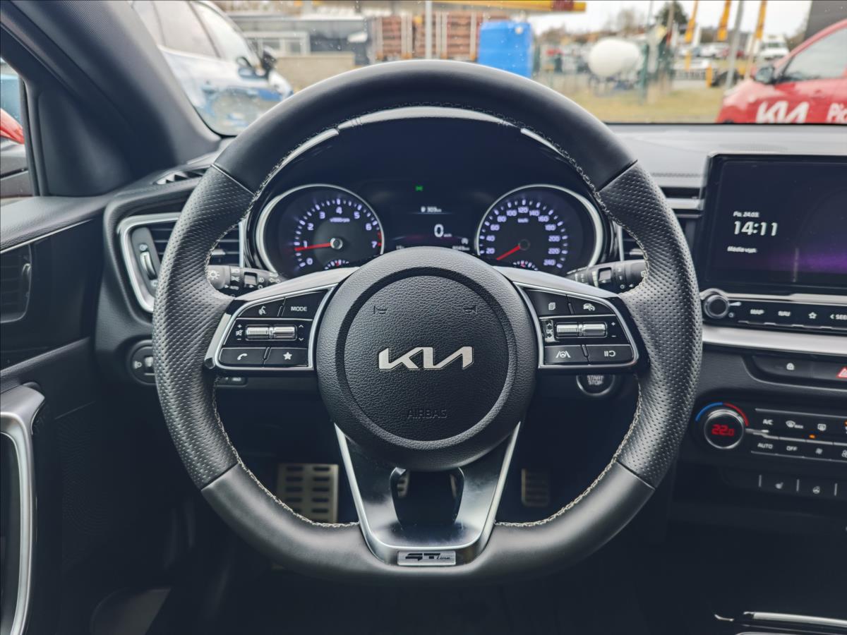 KIA ProCeed
