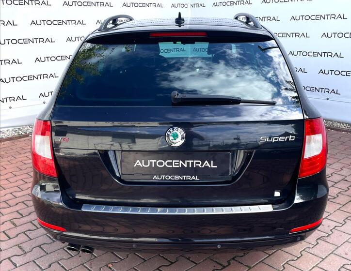 Škoda Superb 5