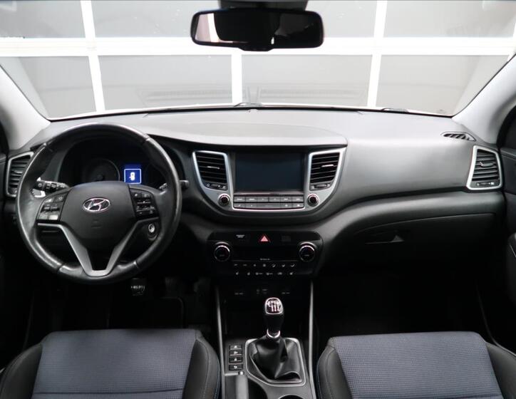 Hyundai Tucson 12