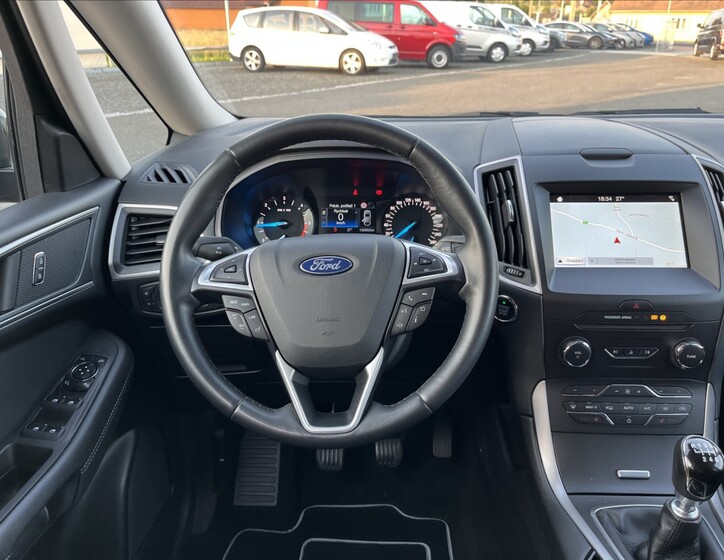 Ford Galaxy 23