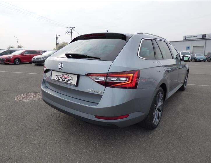Škoda Superb 3