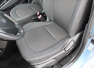 Hyundai i10 15