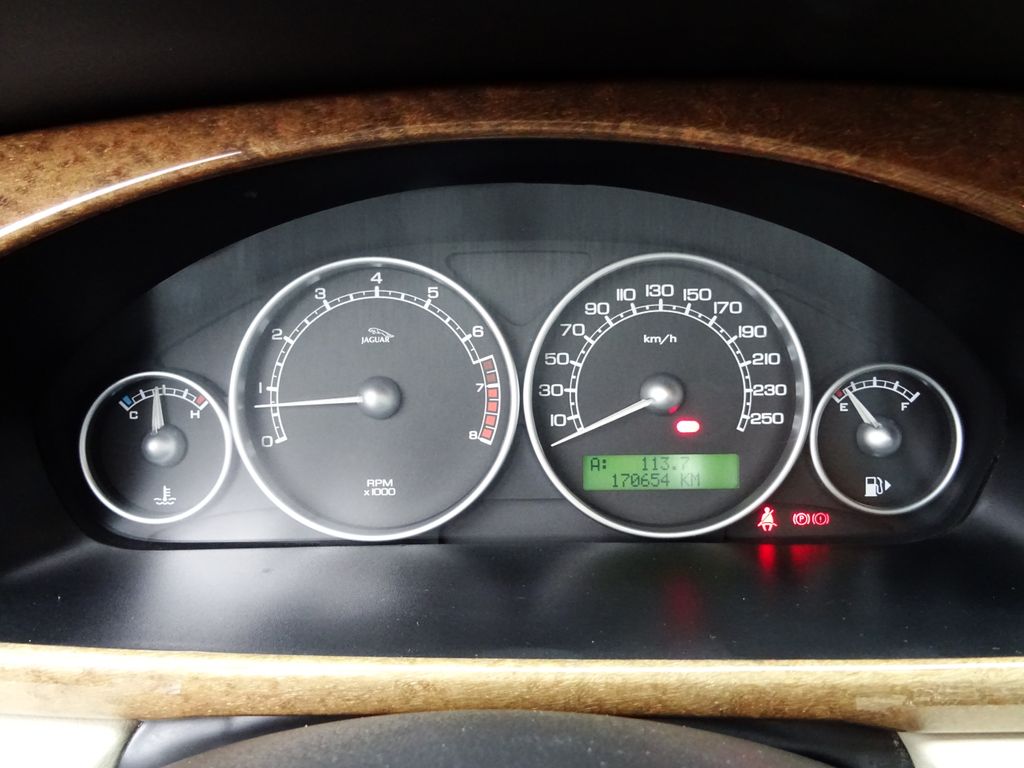 Jaguar X-Type