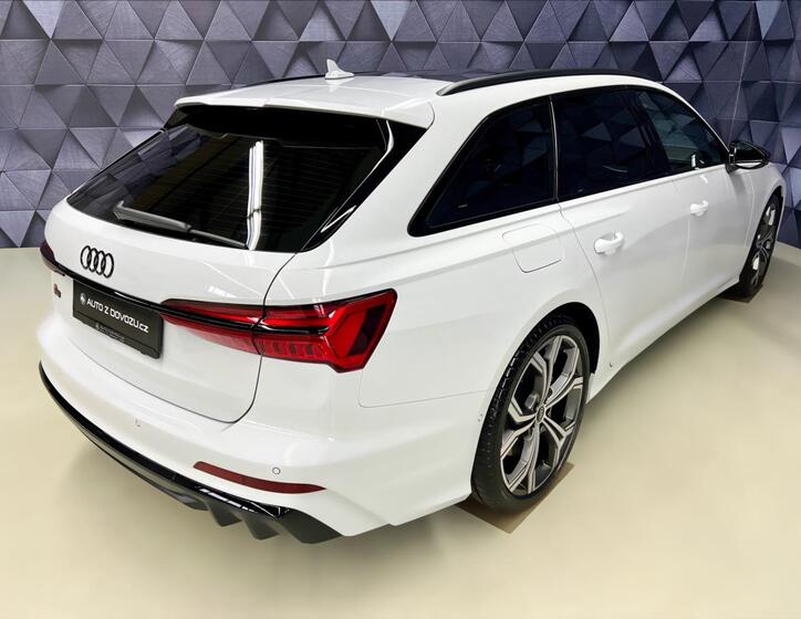 Audi S6 6