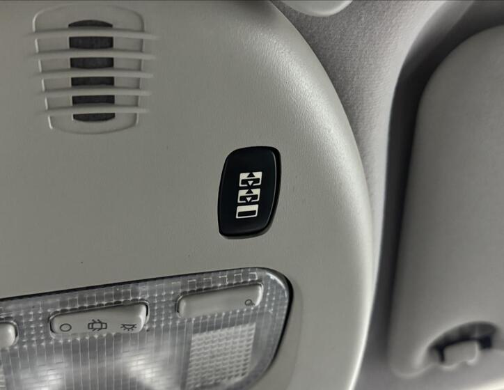 Peugeot 807 32