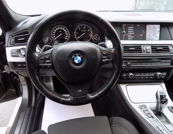 BMW Řada 5 24