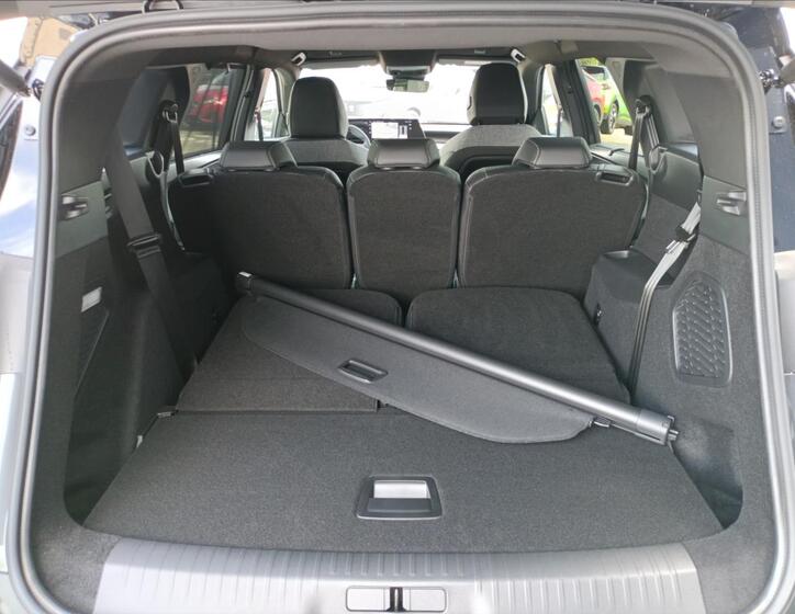 Peugeot 5008 24