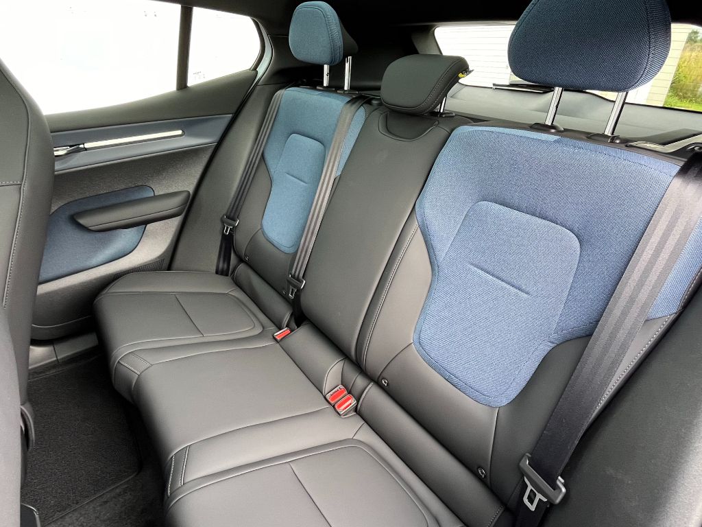 Volvo EX30