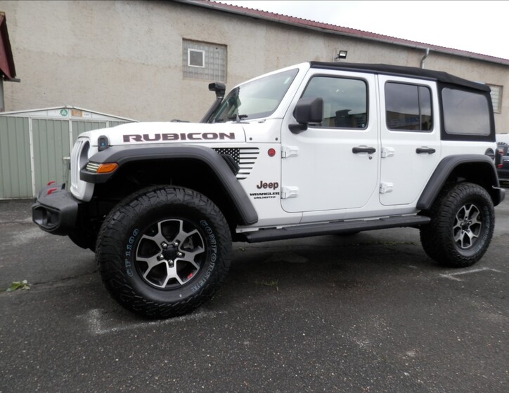 Jeep Wrangler 3