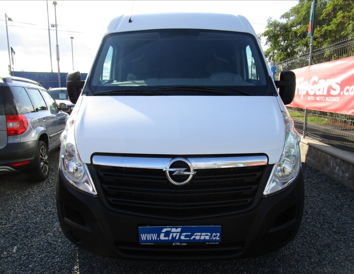 Opel Movano 2