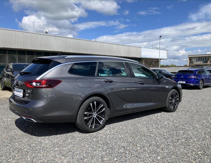Opel Insignia 6