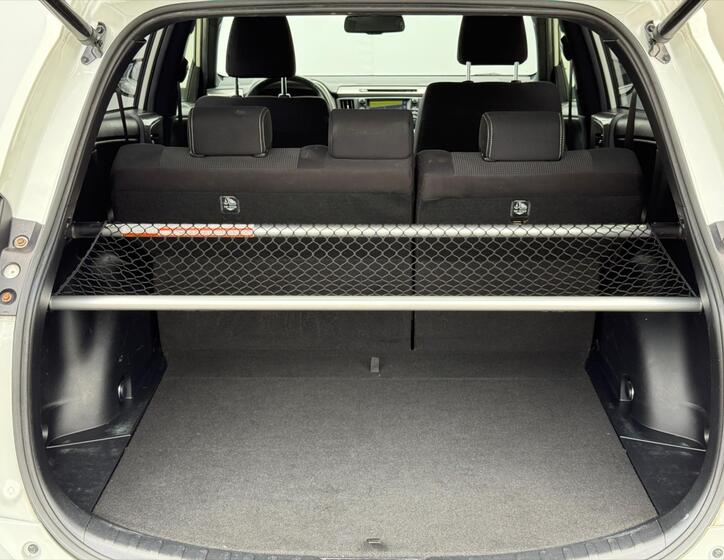 Toyota RAV4 22