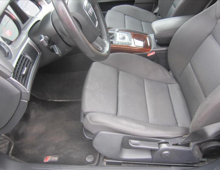 Audi A6 12