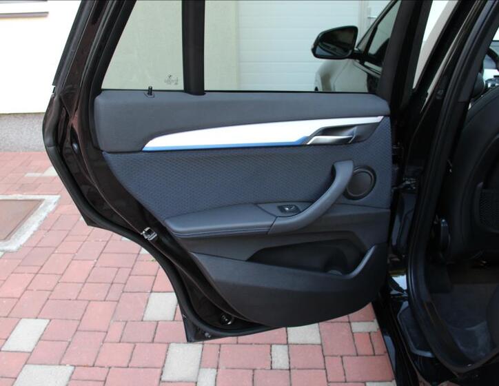 BMW X1 15