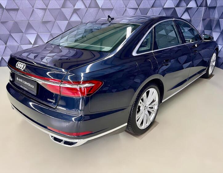 Audi A8 7
