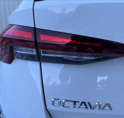 Škoda Octavia 16