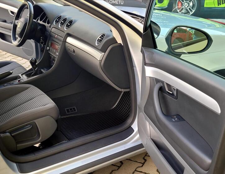 Seat Exeo 22