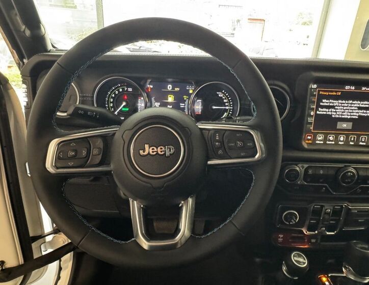 Jeep Wrangler 12