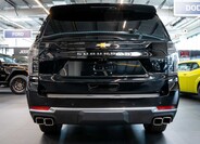 Chevrolet Suburban 3